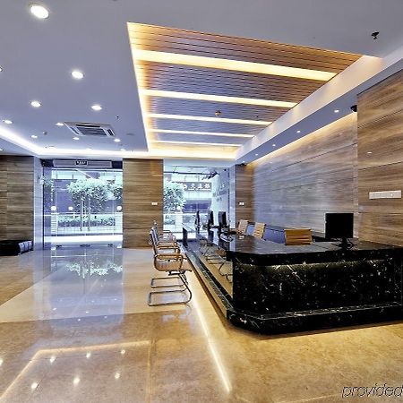 Guangzhou Bauhinia Hotel Экстерьер фото